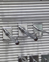 GANCHOS PARA PANEL DE ALUMINIO